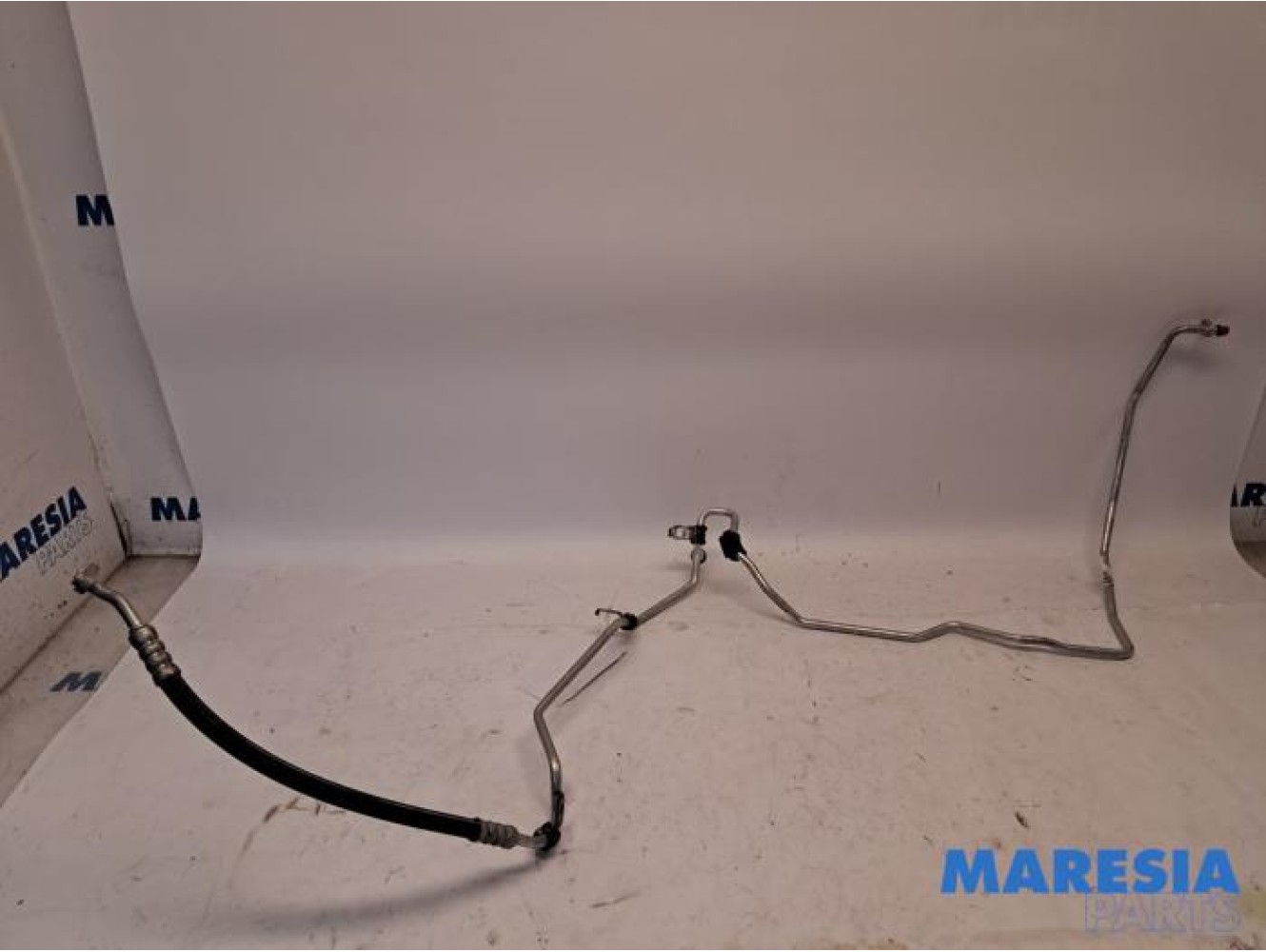 Opel - Vivaro - Air conditioning line