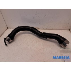 Opel - Vivaro - Intercooler tube