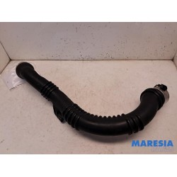Opel - Vivaro - Intercooler tube