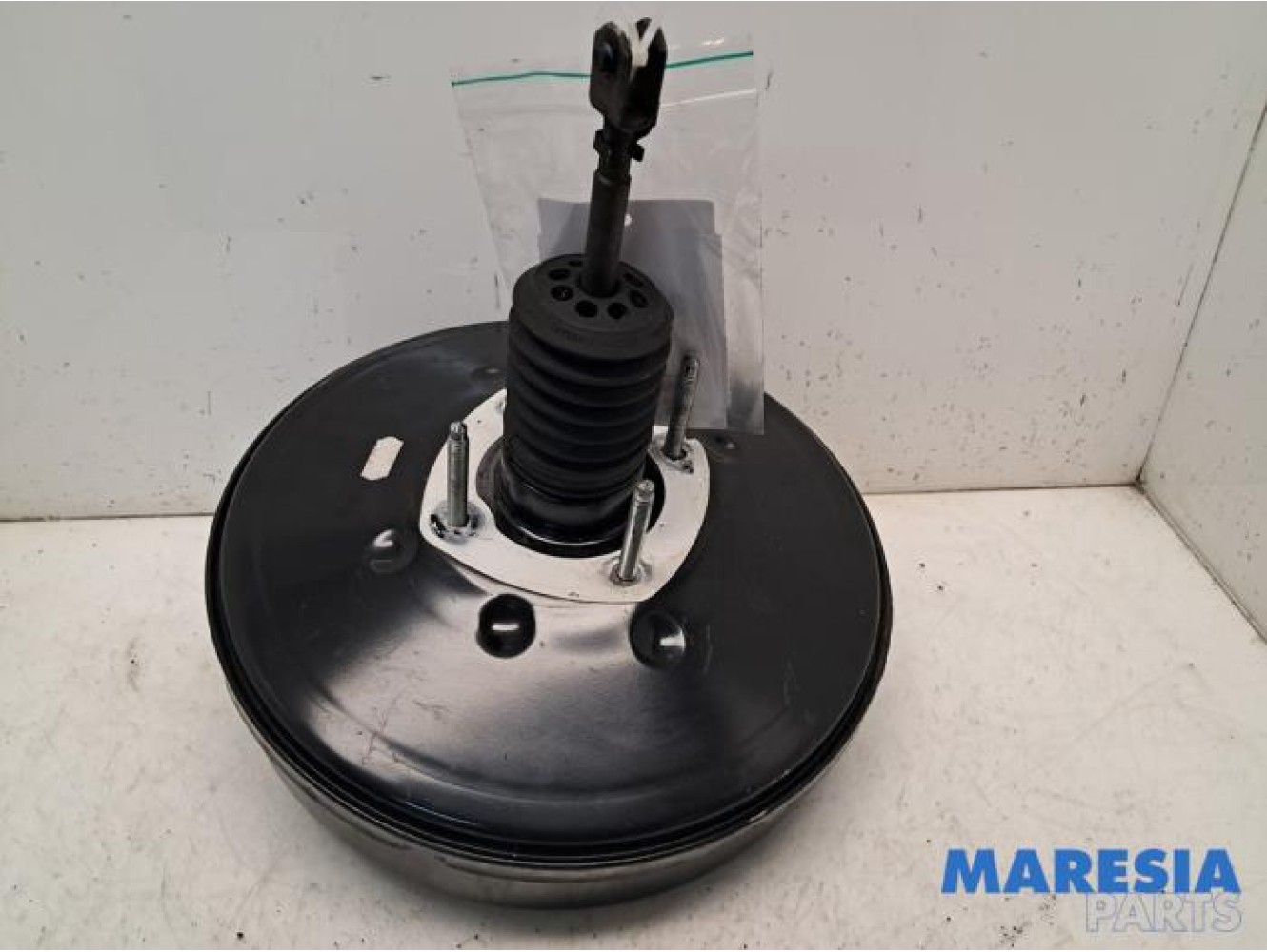 Opel - Vivaro - Brake servo