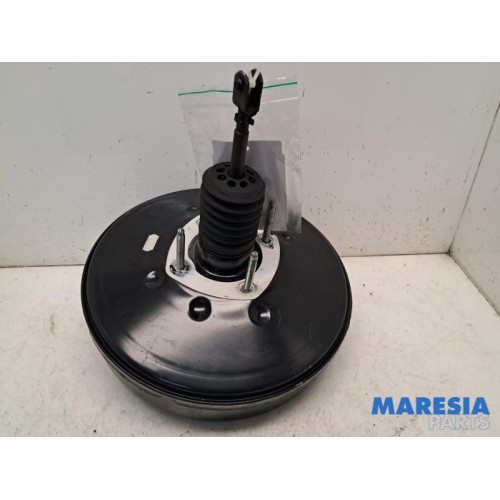 Opel - Vivaro - Brake servo