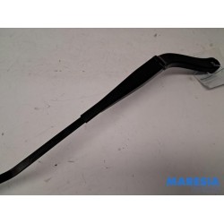 Opel - Vivaro - Front wiper arm