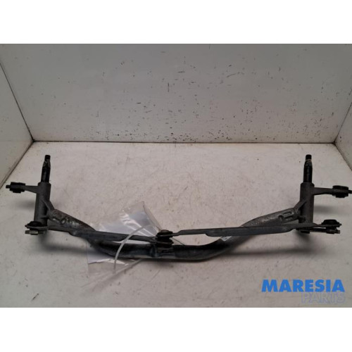 Opel - Vivaro - Wiper mechanism