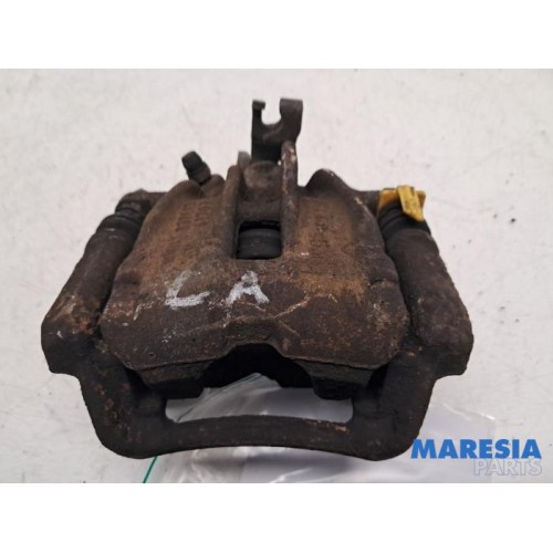 Opel - Vivaro - Rear brake calliper, left