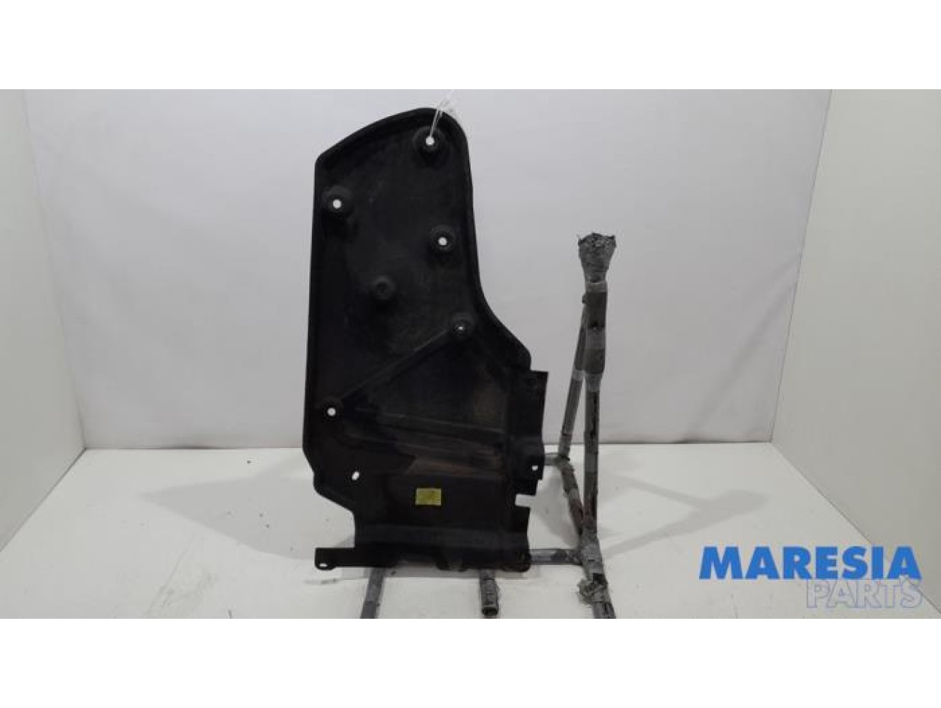 Renault - Arkana - Bash plate