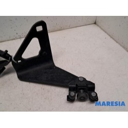 Opel - Vivaro - Roulette porte coulissante gauche