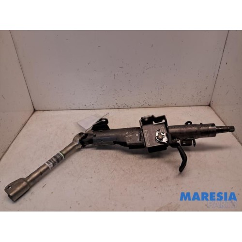 Opel - Vivaro - Steering column housing