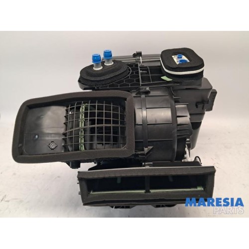 Renault - Arkana - Heizgehäuse