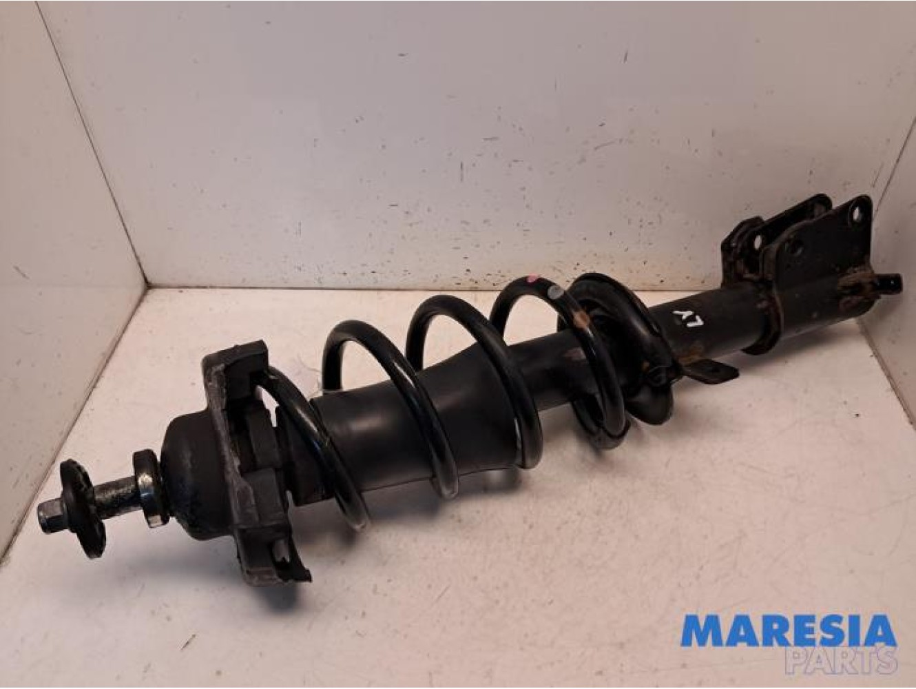 Opel - Vivaro - Front shock absorber rod, left