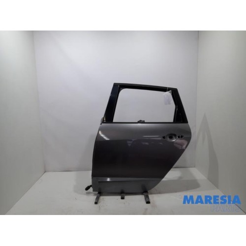 Renault - Scenic - Rear door 4-door, left