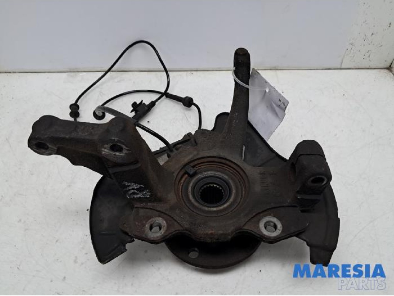 Fiat - 500 - Knuckle, front right