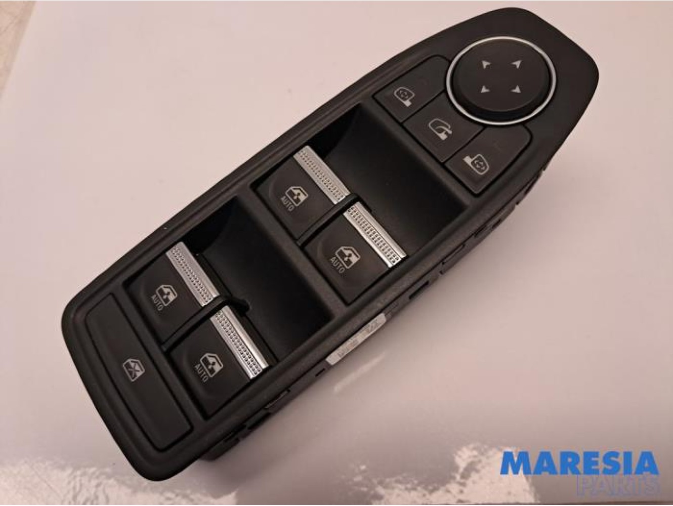 Renault - Arkana - Multi-functional window switch