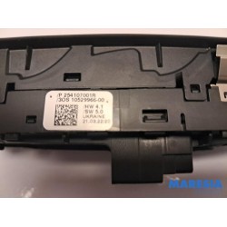 Renault - Arkana - Multi-functional window switch