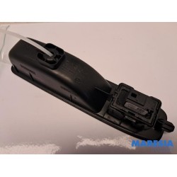 Renault - Arkana - Electric window switch
