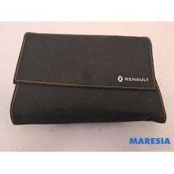Renault - Arkana - Instruction Booklet