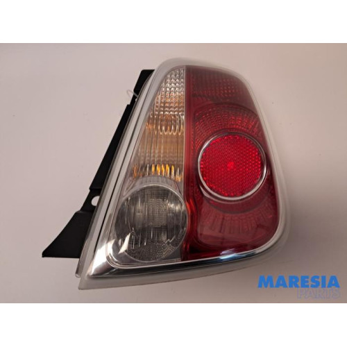 Fiat - 500 - Taillight, right