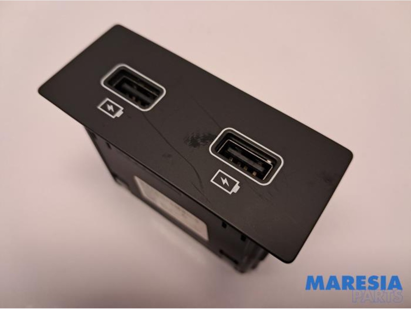 Renault - Arkana - Module USB