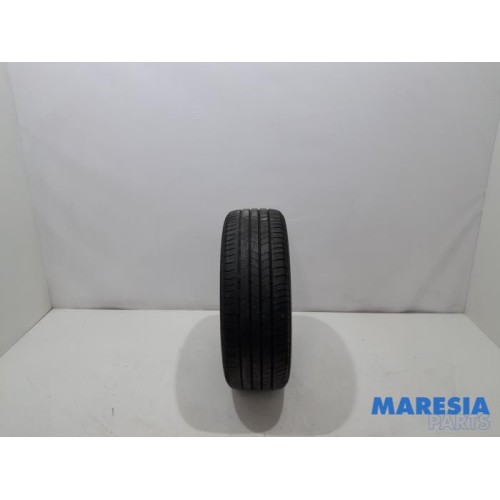 Renault - Arkana - Tyre
