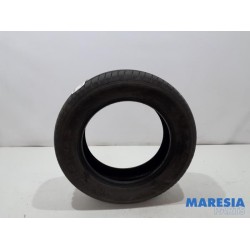 Renault - Scenic - Tyre