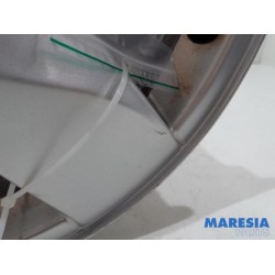 Renault - Scenic - Wheel