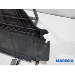 Renault - Scenic - Motor Schutzblech
