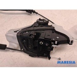 Renault - Arkana - Door lock mechanism 4-door, front left