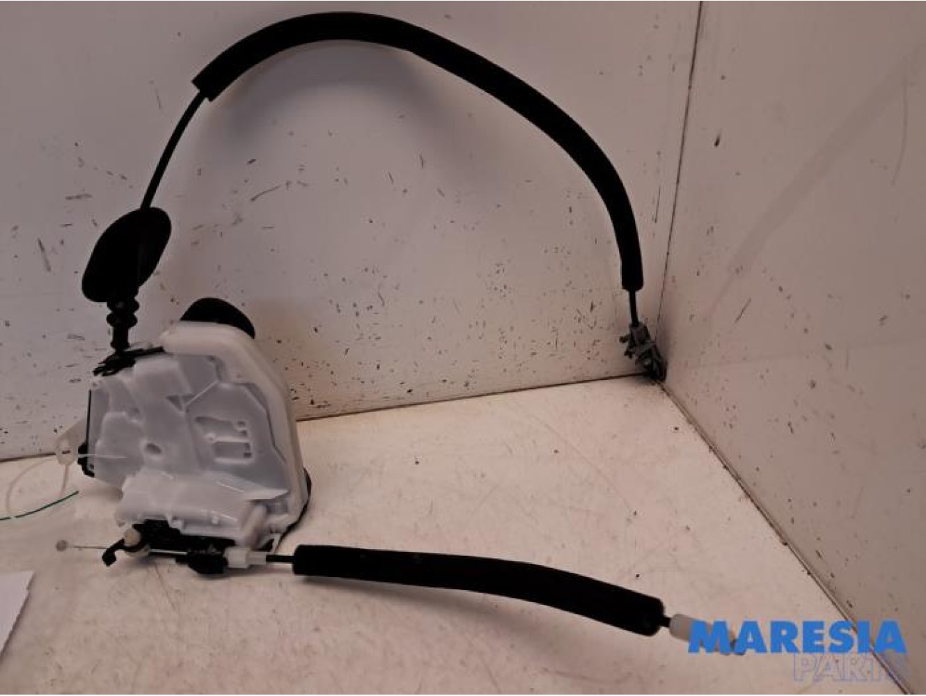 Renault - Arkana - Rear door lock mechanism 4-door, left