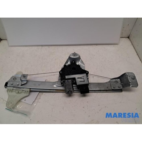 Renault - Arkana - Ruitmechaniek 4Deurs links-achter