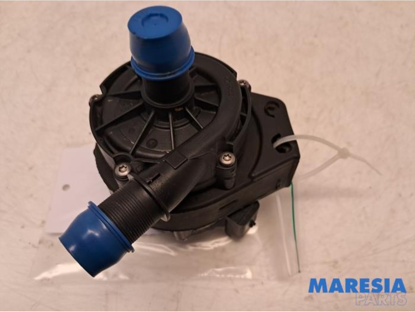 Renault - Arkana - Additional water pump