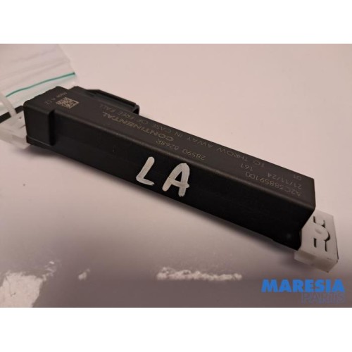 Renault - Arkana - Keyless entry antenne