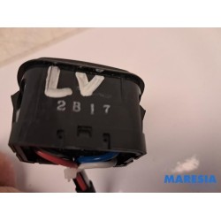 Renault - Arkana - Commutateur réglage siège