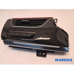 Renault - Arkana - Dashboard sierlijst