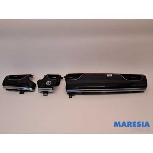 Renault - Arkana - Dashboard decoration strip