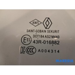 Renault - Arkana - Door window 4-door, front left