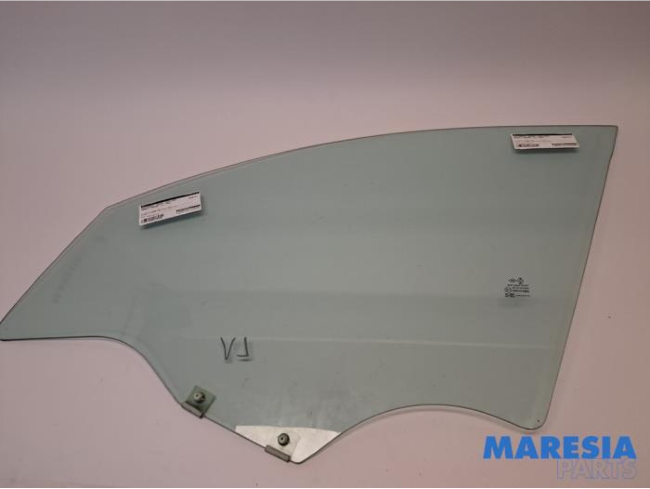 Renault - Arkana - Door window 4-door, front left