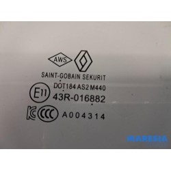 Renault - Arkana - Door window 4-door, front right