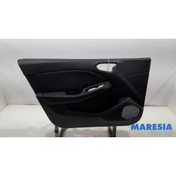 Renault - Clio - Door trim 4-door, front left