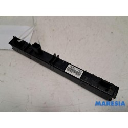 Renault - Arkana - Extra Remlicht midden