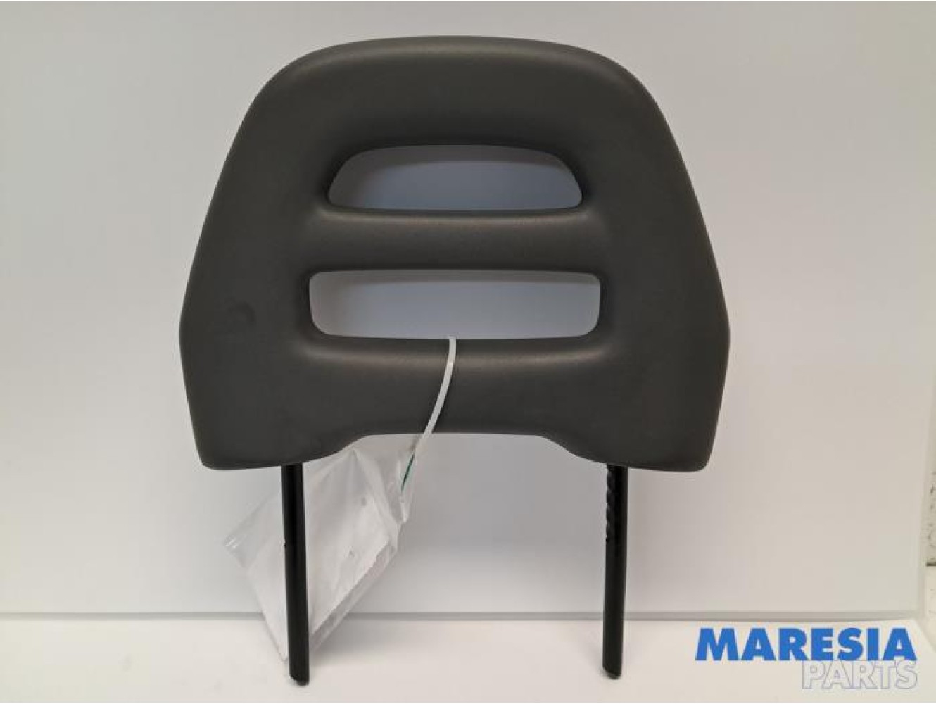 Fiat - Ducato - Headrest