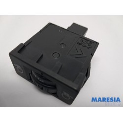 Citroen - C3 - AIH headlight switch