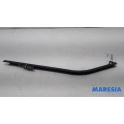 Opel - Vivaro - Sliding door rail, right