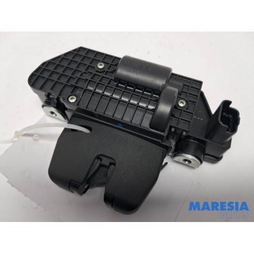 Citroen - C3 - Tailgate lock mechanism