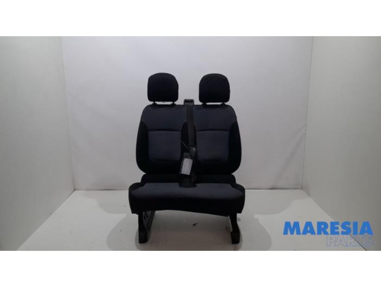 Opel - Vivaro - Double front seat, right