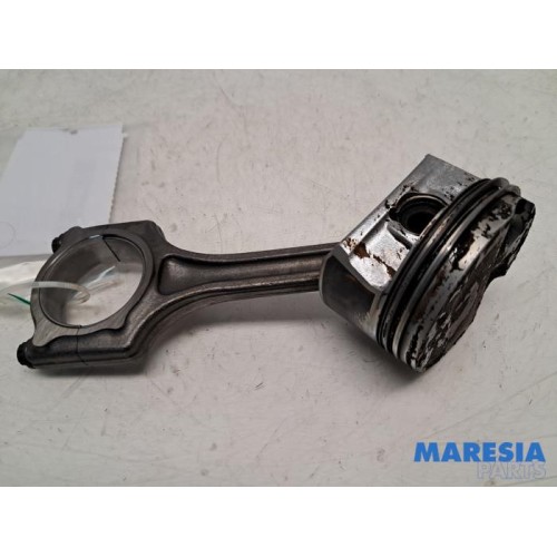 Citroen - C3 - Connecting rod