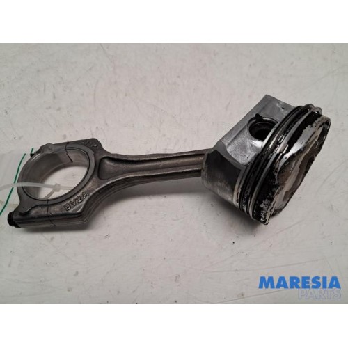 Citroen - C3 - Connecting rod