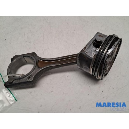 Citroen - C3 - Connecting rod