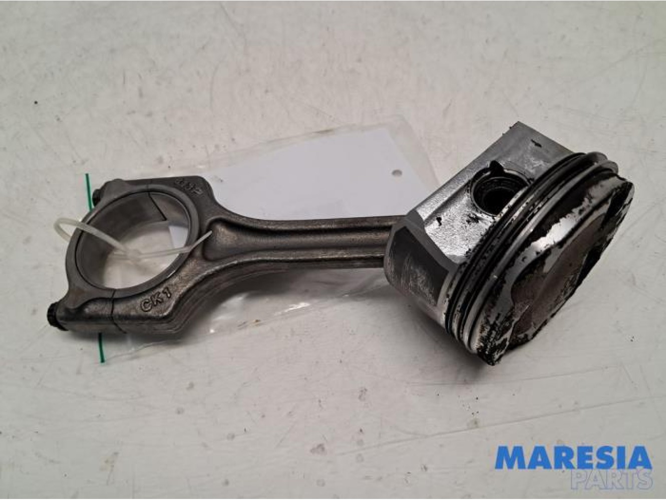 Citroen - C3 - Connecting rod