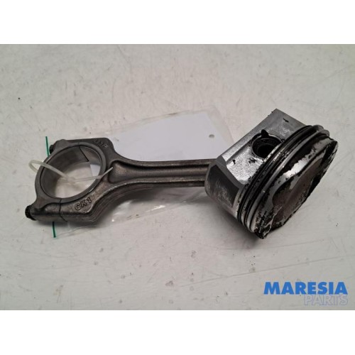 Citroen - C3 - Connecting rod