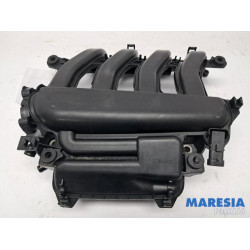 Renault - Megane Scenic - Intake manifold