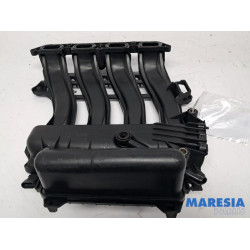 Renault - Megane Scenic - Intake manifold